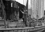 肩幅６～７尺、全長35～36尺の「打瀬（うたせ）船」。スギやヒノキ材を用いてつくられ、底曳網漁などに使う。1954年ごろを境に姿を消した。