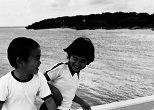 ワンポイント・リリーフで学校の廃校を防いだ小学生。1982年、沖縄・鳩間島
