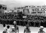アイゼンハワー大統領が来た日。1960年、沖縄県那覇市